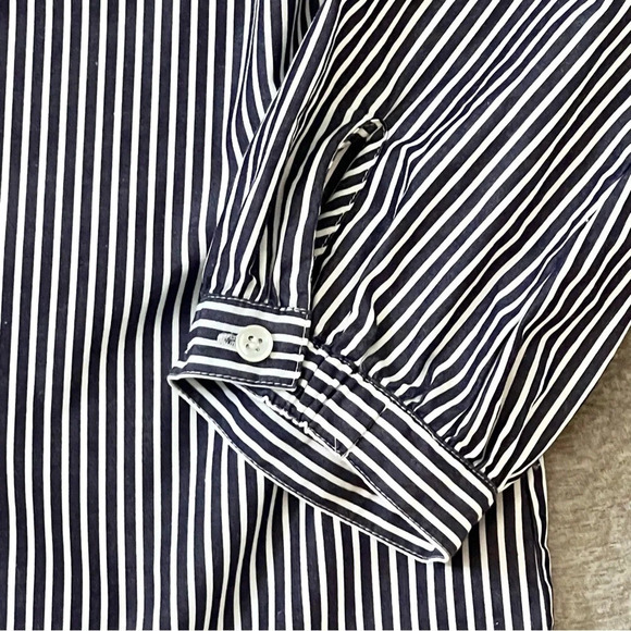J. Crew Women’s Striped Off the Shoulder Blouse in Blue White Size 4 - Picture 5 of 9